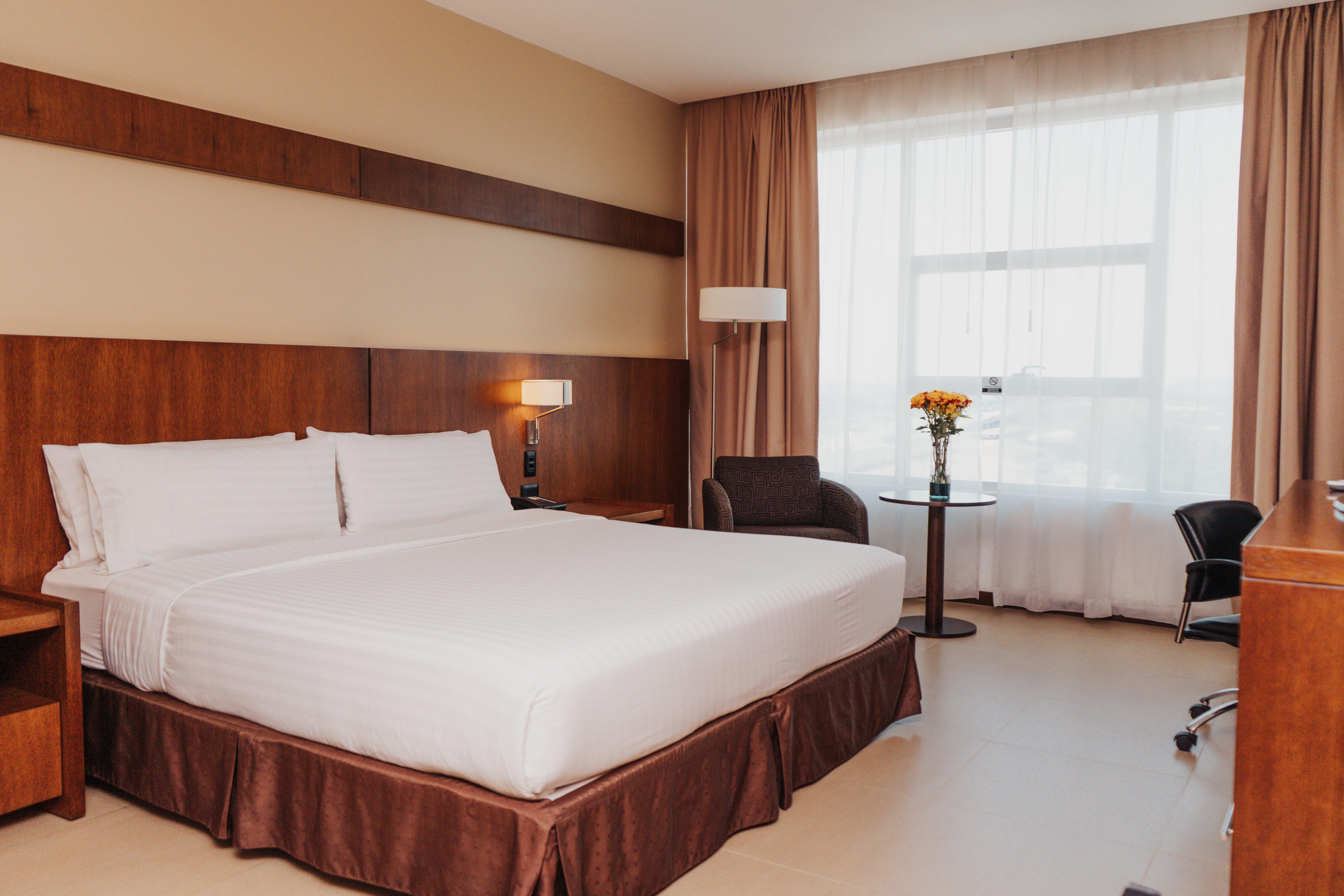 Holiday Inn Guayaquil Airport By Ihg Luaran gambar A room at the hotel